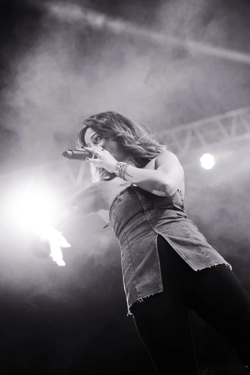 Shreya Jain live on stage